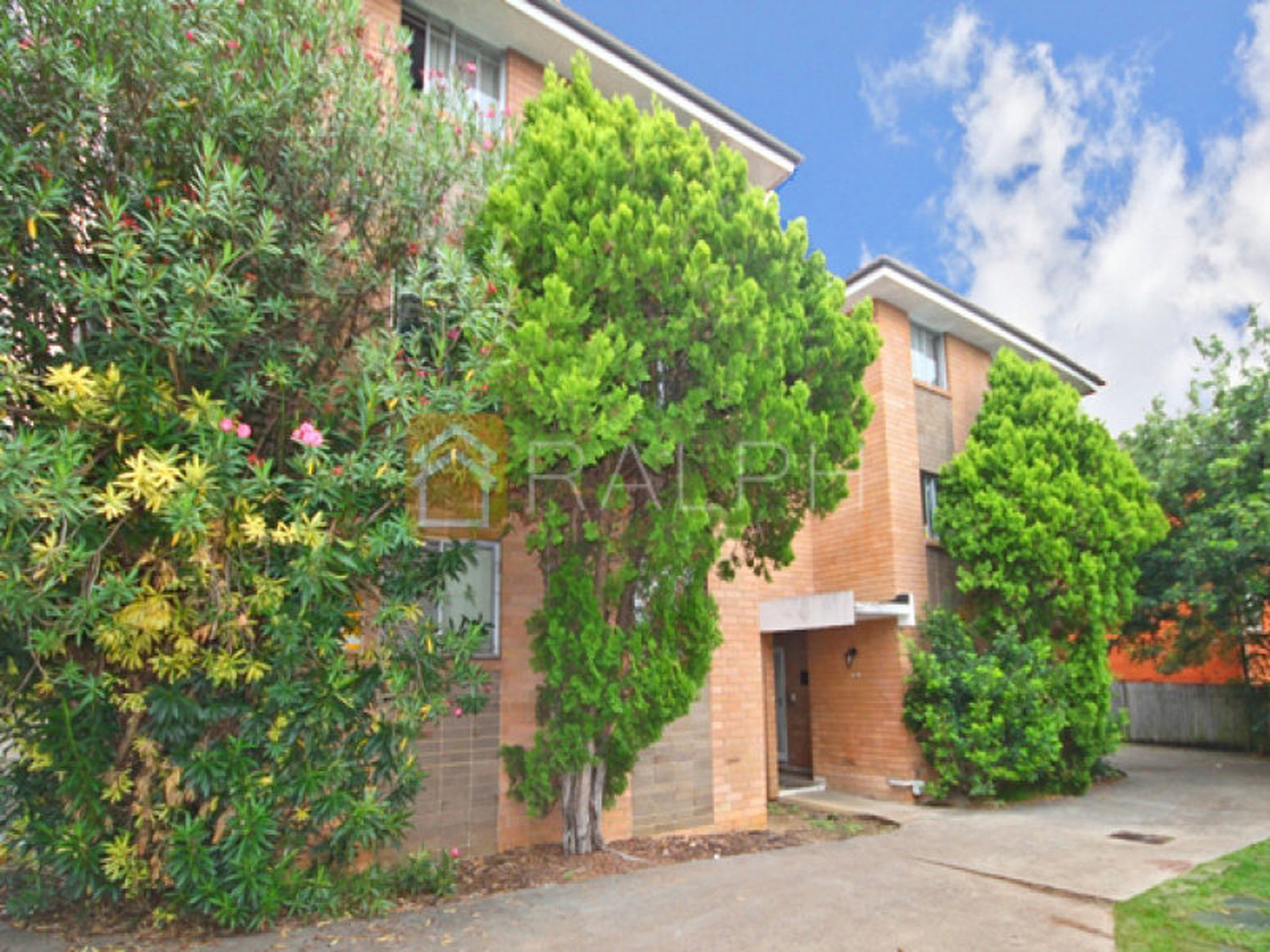 9 / 2 Melrose Avenue, Wiley Park