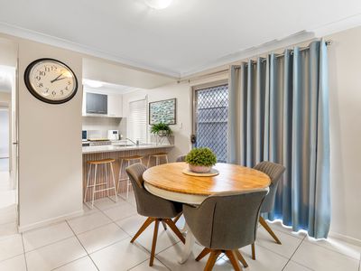 32 Parkview Drive, Springfield Lakes