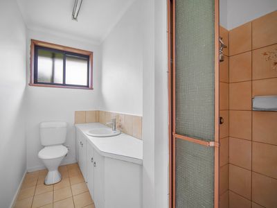 77 Tamarind Crescent, Werribee