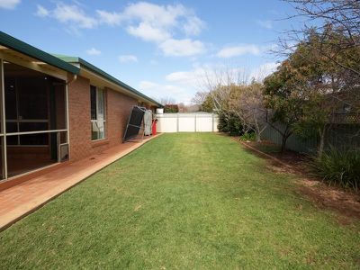 3 Birkdale Close, Dubbo