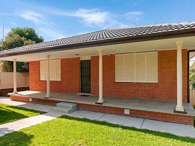 4 Elder Street, Lambton