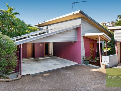 1 / 6 Grange Court, Castle Hill