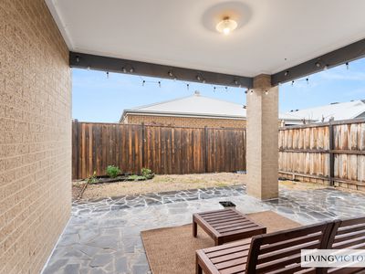 9 Journey Drive, Fraser Rise