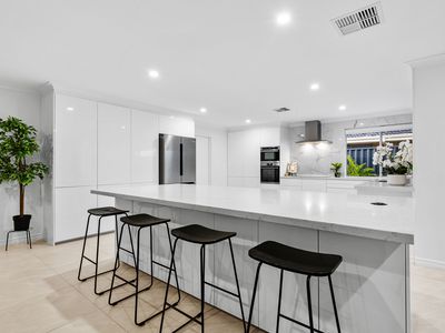 91 Aitken Drive, Winthrop