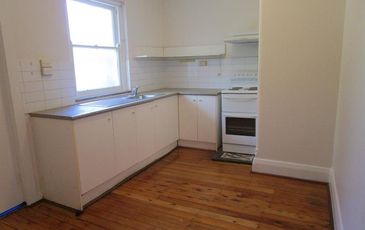 1 / 205 Carrington Rd, Coogee