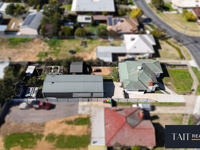 16 Garnet Avenue, Wangaratta
