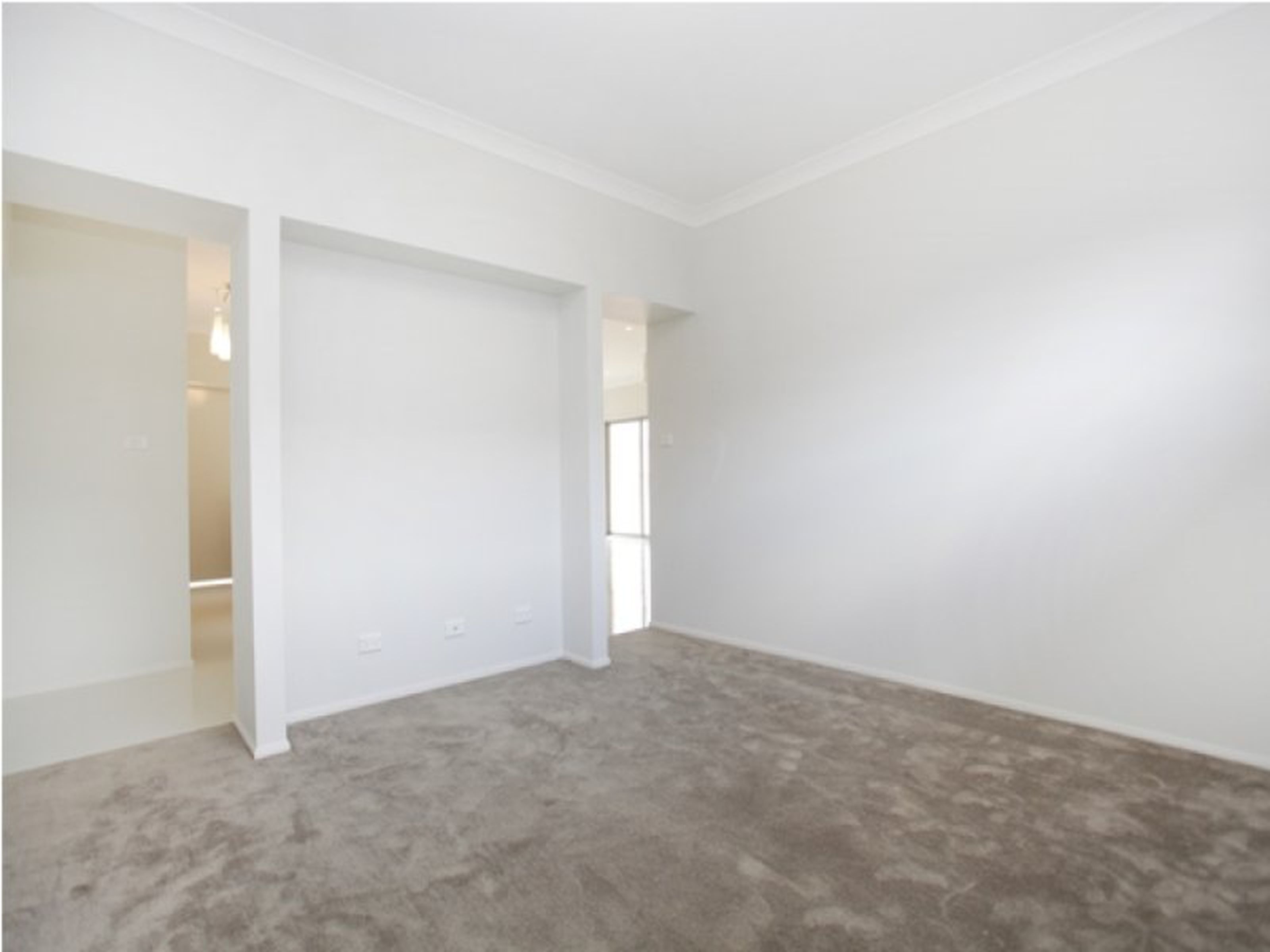 16 Rosecrea Avenue, GLENMORE PARK