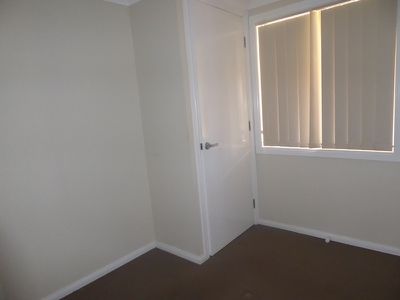 2 Derwent Place, Bossley Park