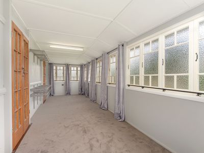 134 South Station Road, Silkstone