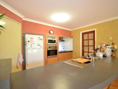 8 Gannon Glen, Mundaring