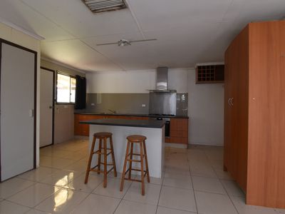 A / 28 Pelican Street, Longreach