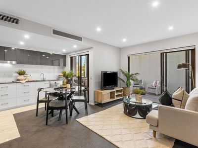 1 / 3 Harrys Road , Taringa