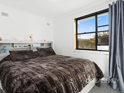 11 Gilba Road, Koonawarra