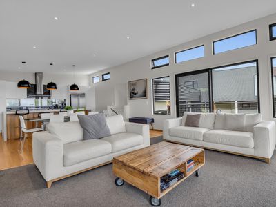 4 Stingray Point, Mallacoota