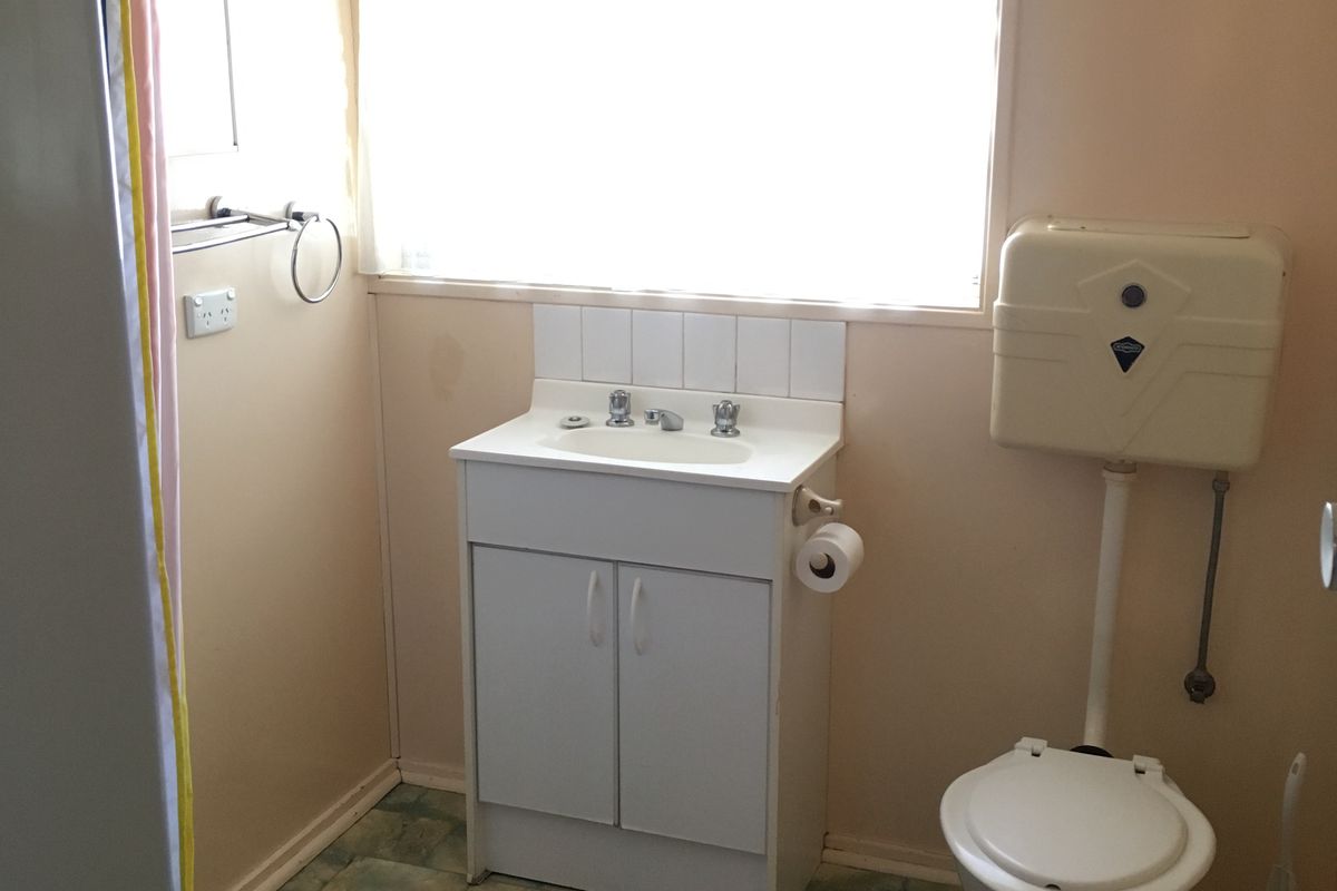 4 / 13 Malcolm Street, Mansfield