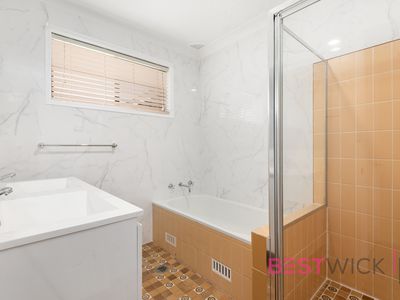 18 Elphinstone Place, Windradyne