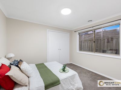 18 Forest oak Ct, Cranbourne