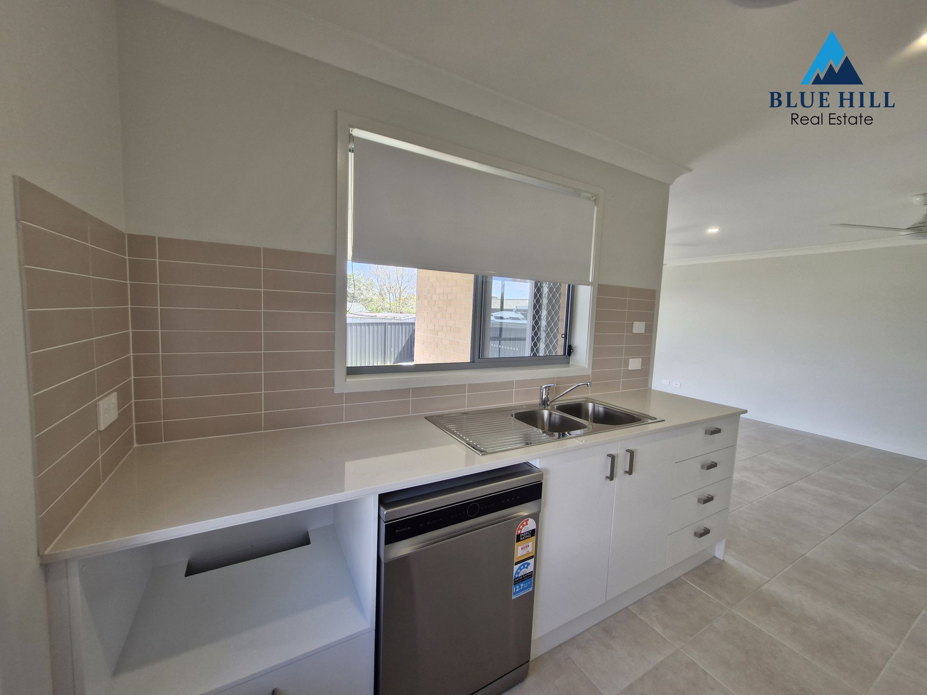 1/9 Gallant Place, Lochinvar
