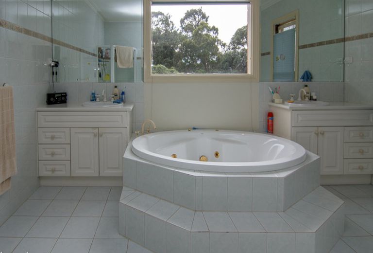 41 Campbell Street, Glen Waverley