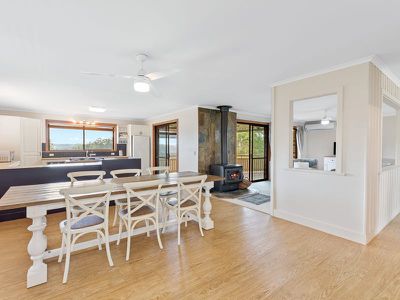 152-166 Western Avenue, Montville