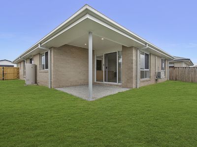 4 Octagonal Crescent, Beaudesert