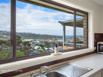 13 Seaview Avenue, Merimbula