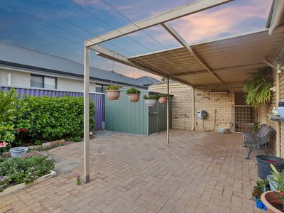 1 Stone Court, Kardinya