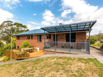 16 Thorpe Street, Cygnet