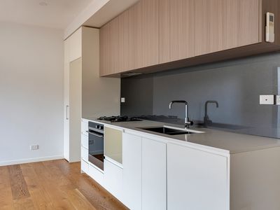 102 / 27 Jasper Road, Bentleigh