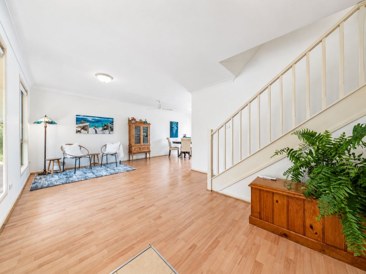 30 / 11 Berrys Head Road, Narara