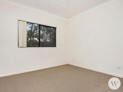 2/75 Cornwall Street, Annerley