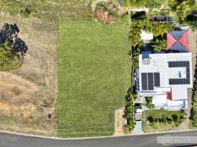 27 Bayview Drive, Lammermoor