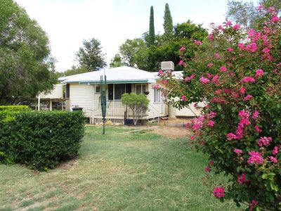 146 Cassowary street, Longreach
