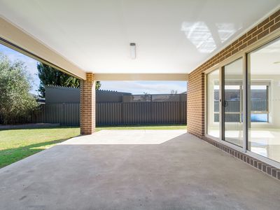 12 Relph Avenue, Sale