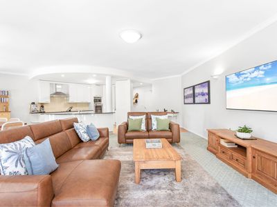 2 / 50-54 North Street, Forster