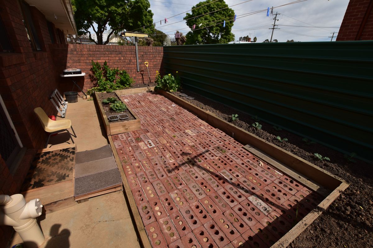 1, 2, 3 & 4 / 36 Miller Street, Tongala