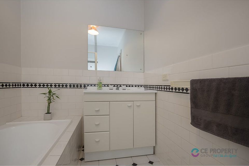 1 / 1B Church Street, Marden CE Property Group