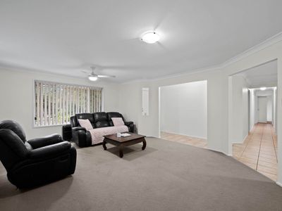 50 Coolnwynpin Way, Capalaba