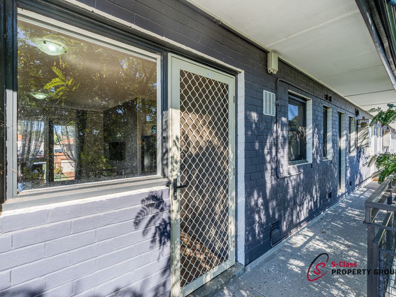 15 / 248 Labouchere Road, Como
