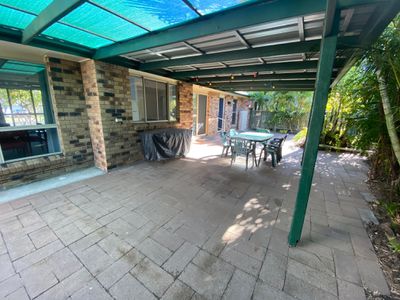 2 Moonlight Avenue, Torquay