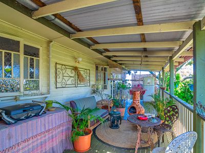 101 Limpus Street, Urangan