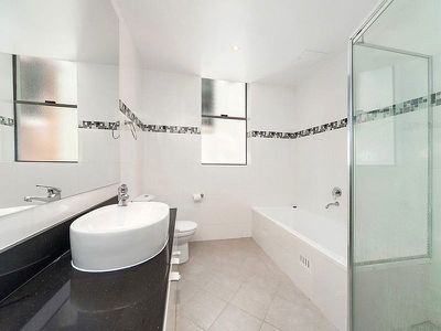 333 / 2C Munderah Street, Wahroonga