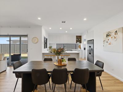 24 Blackwood Crescent, Yarrawonga