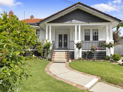 6 Railway Street, Seymour