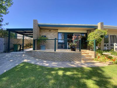 11 / 6-8 Buckland Drive, Mallacoota