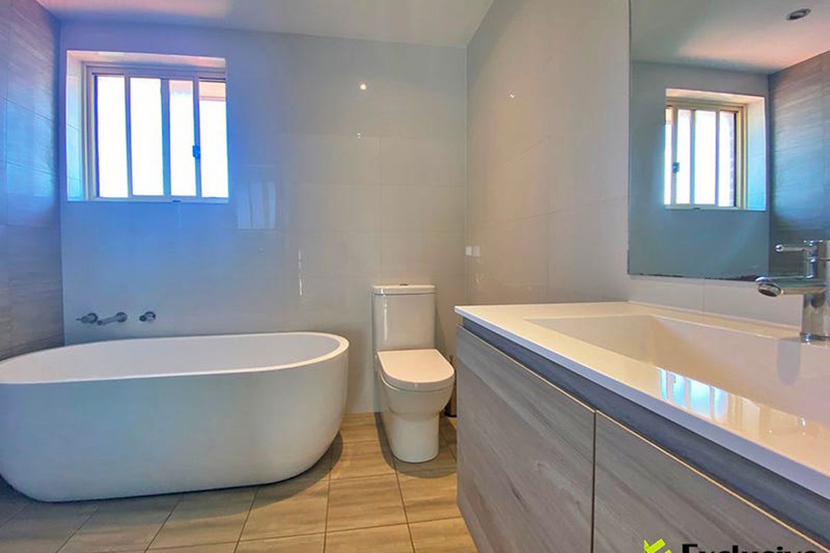 3 / 167 Denison Road, Dulwich Hill
