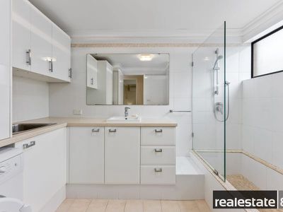 19 / 35 Goderich, East Perth
