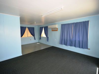 84 Eagle Street, Longreach