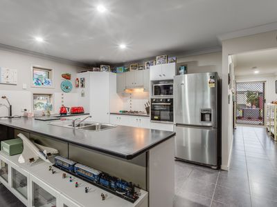 32 Lilly Crescent, Kallangur