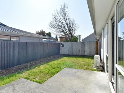 3 / 2 Broadbent Street, Riccarton